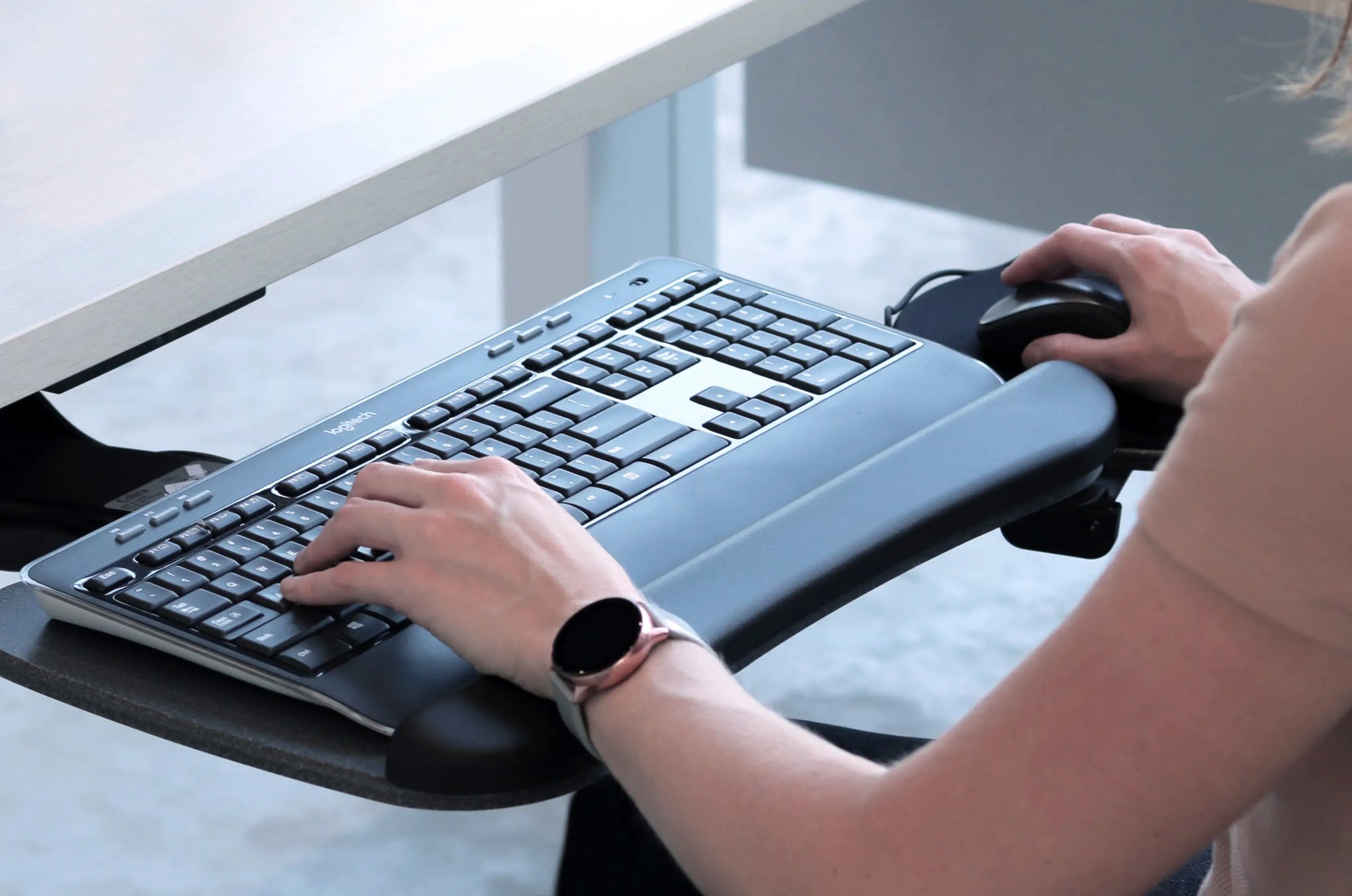 Wrist Over Computer Importance of Using Wrist Support while Typing